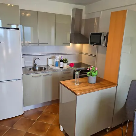 Apartment Casa Tropical With Fantastic Sea-view, Pool, Wifi, Balcony