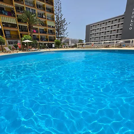 Apartment Casa Tropical With Fantastic Sea-view, Pool, Wifi, Balcony